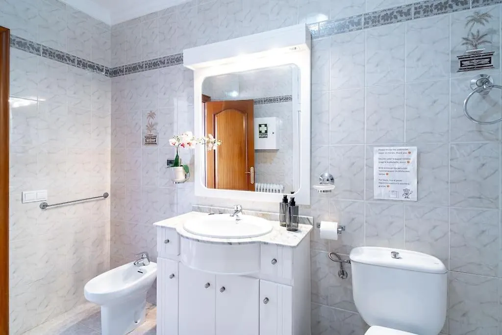 Dream Villa With Parking, Private Pool And See Views Malaga